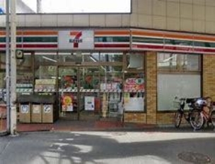 【コンビニ】セブンイレブン岸里玉出駅前店 173m 周辺環境